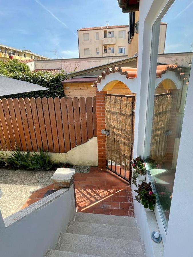 Azzurra House Apartamento Marina Di Pisa Exterior foto